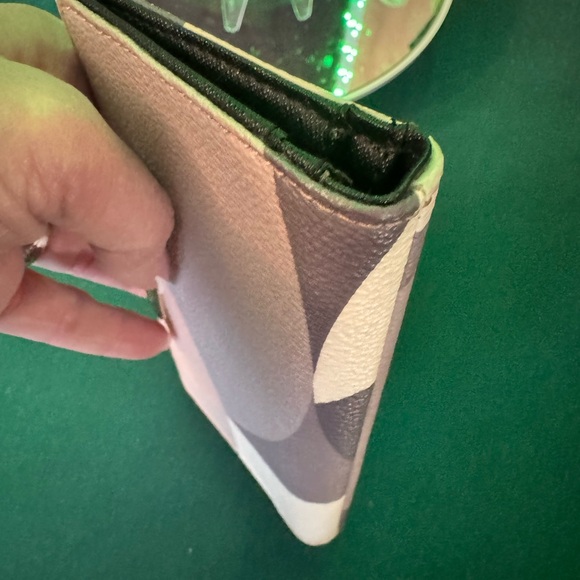 Kate Spade like new snap long wallet gray/pink - Picture 7 of 9